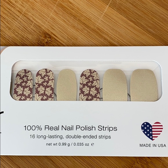 Color Street Nail Strips - Maple Court - Picture 3 of 4